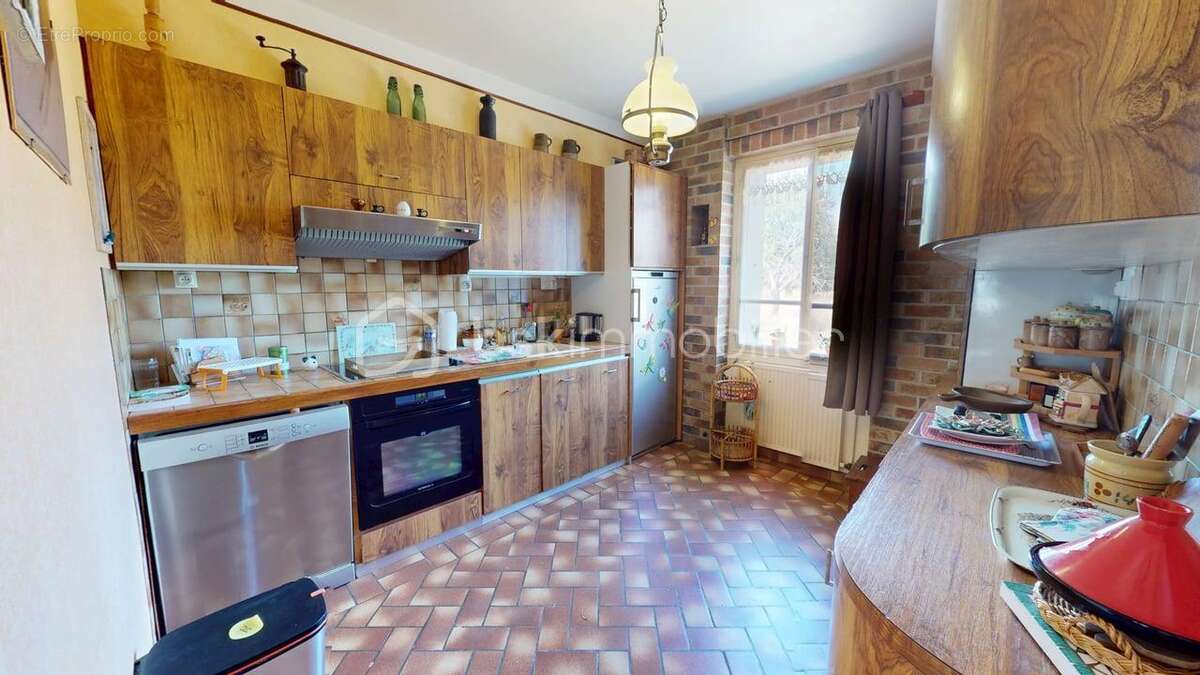 Maison avec nombreuses dependances - photo 9