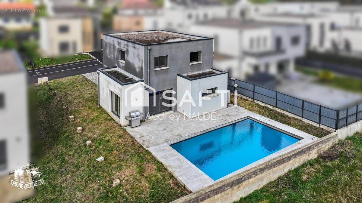 Photo 1 - Maison à ENTRANGE