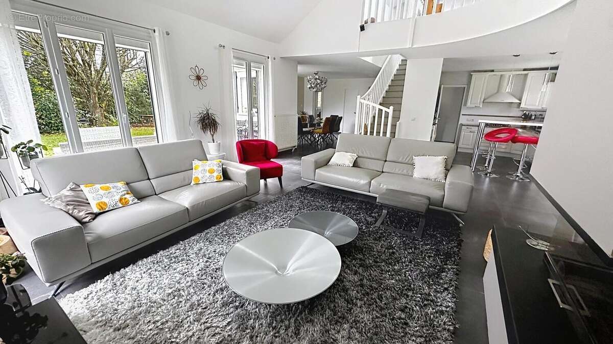 Photo 3 - Maison à OZOIR-LA-FERRIERE