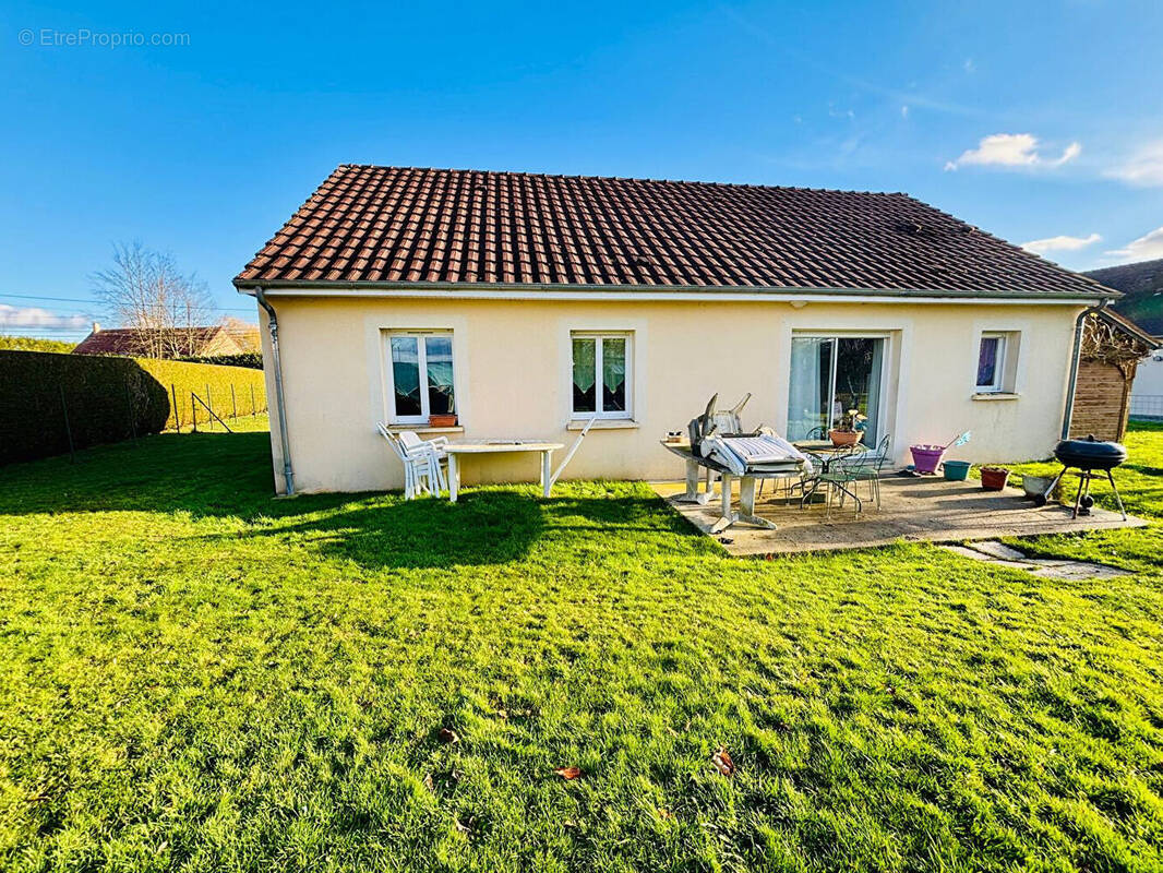 Maison à HAUTERIVE