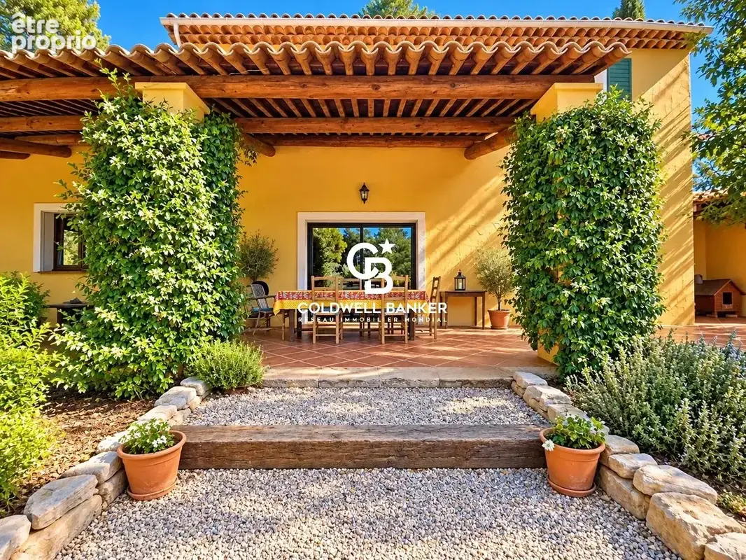 Fayence Propriété de charme avec maison d'amis et installations équestres - photo 3