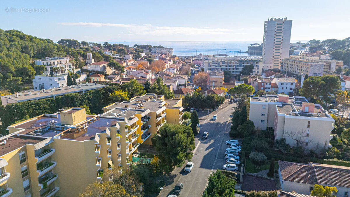 Appartement à CARRY-LE-ROUET