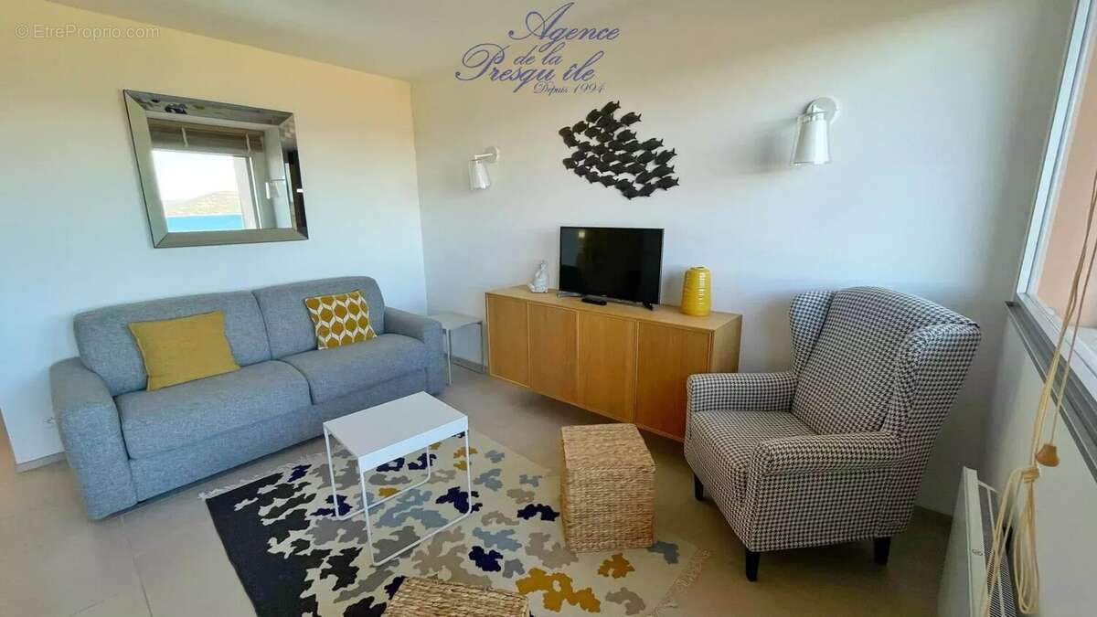 Appartement à HYERES