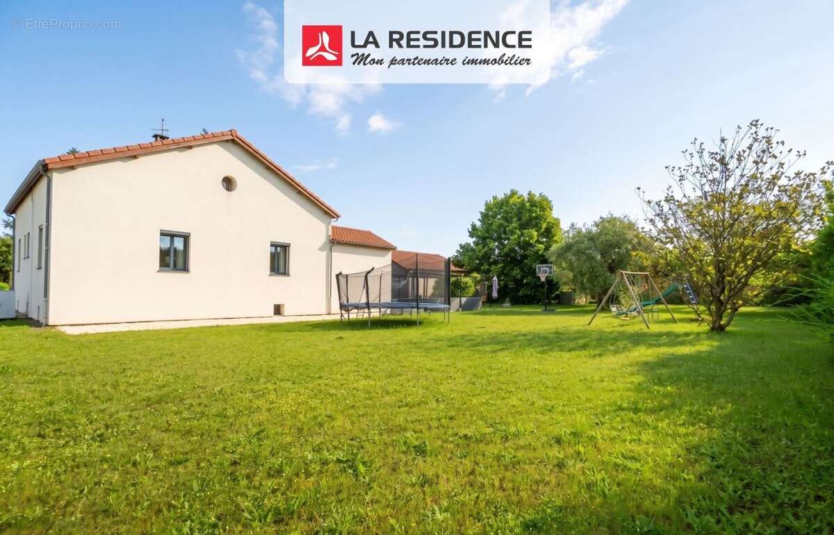 Maison 124 m² à Bourg-Les-Valence  - photo 7