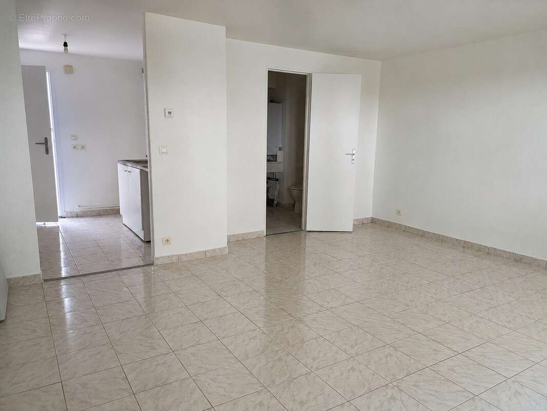 Appartement à BUSSY-SAINT-GEORGES