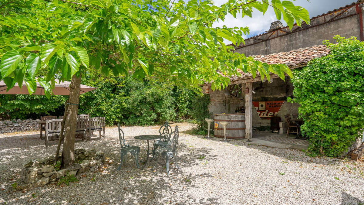 Maison à BAGAT-EN-QUERCY