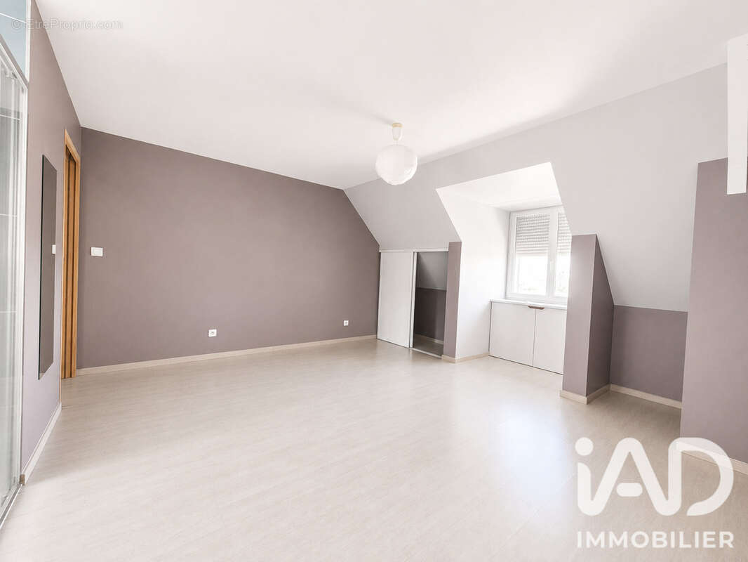 Maison 115 m² à Coinces  - photo 5
