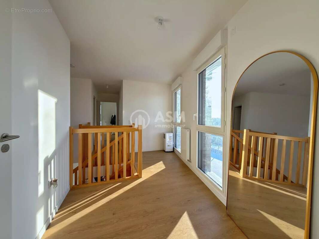 Appartement à ASNIERES-SUR-SEINE