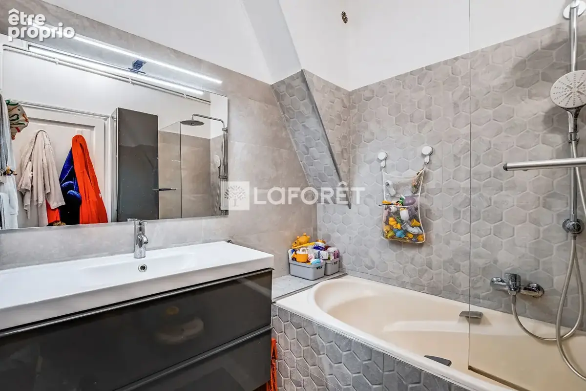 Appartement Paris 3 pièce(s) 67 m2 - photo 9