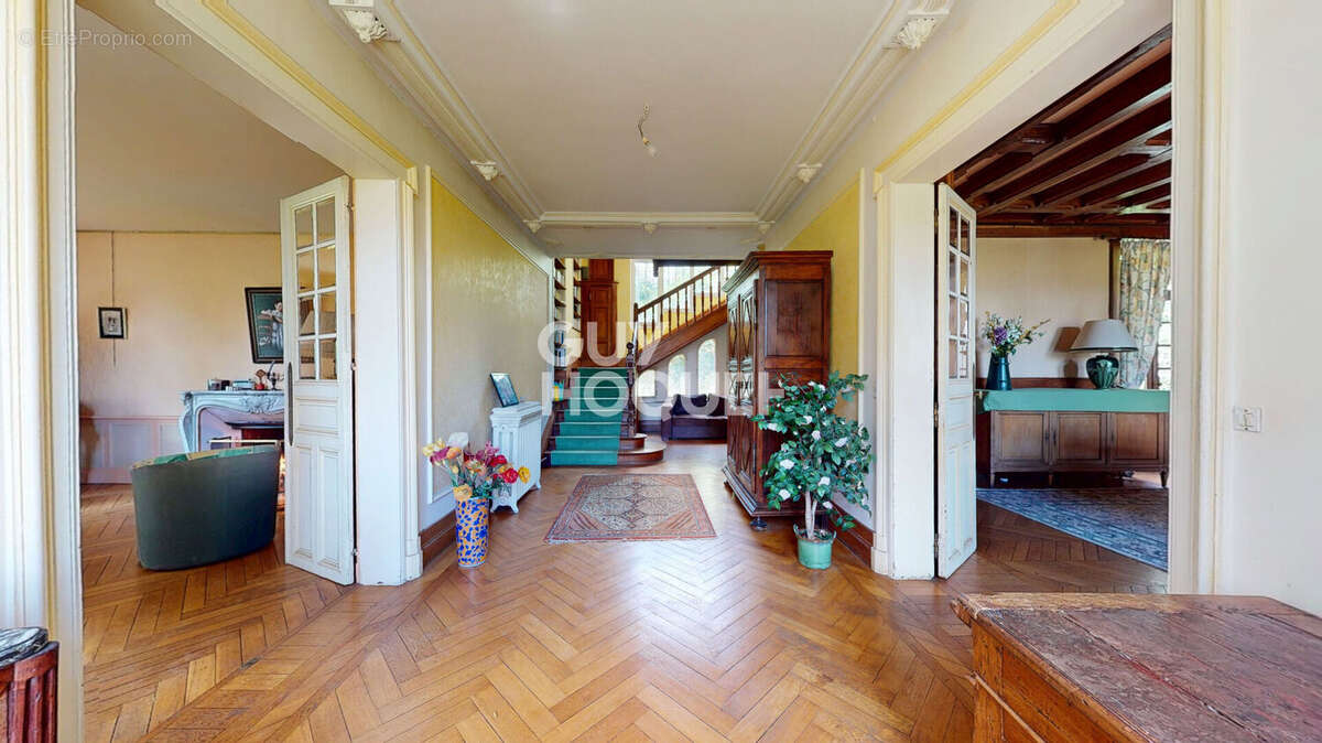 Maison à JOUE-LES-TOURS