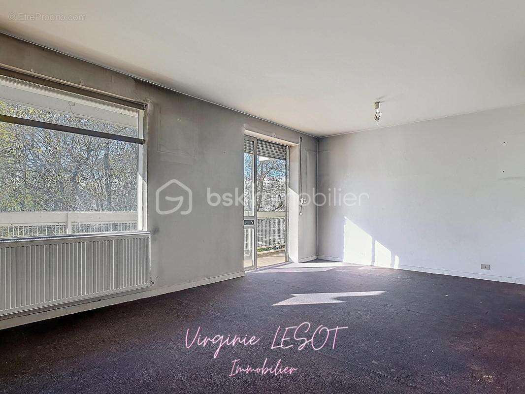 Appartement à VAIRES-SUR-MARNE