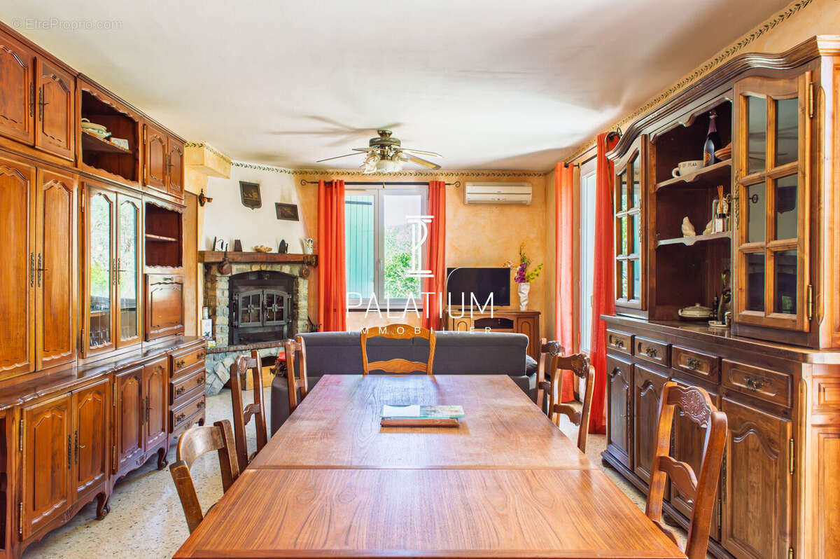 Maison 110 m² à Chateau-Arnoux-Saint-Auban  - photo 9