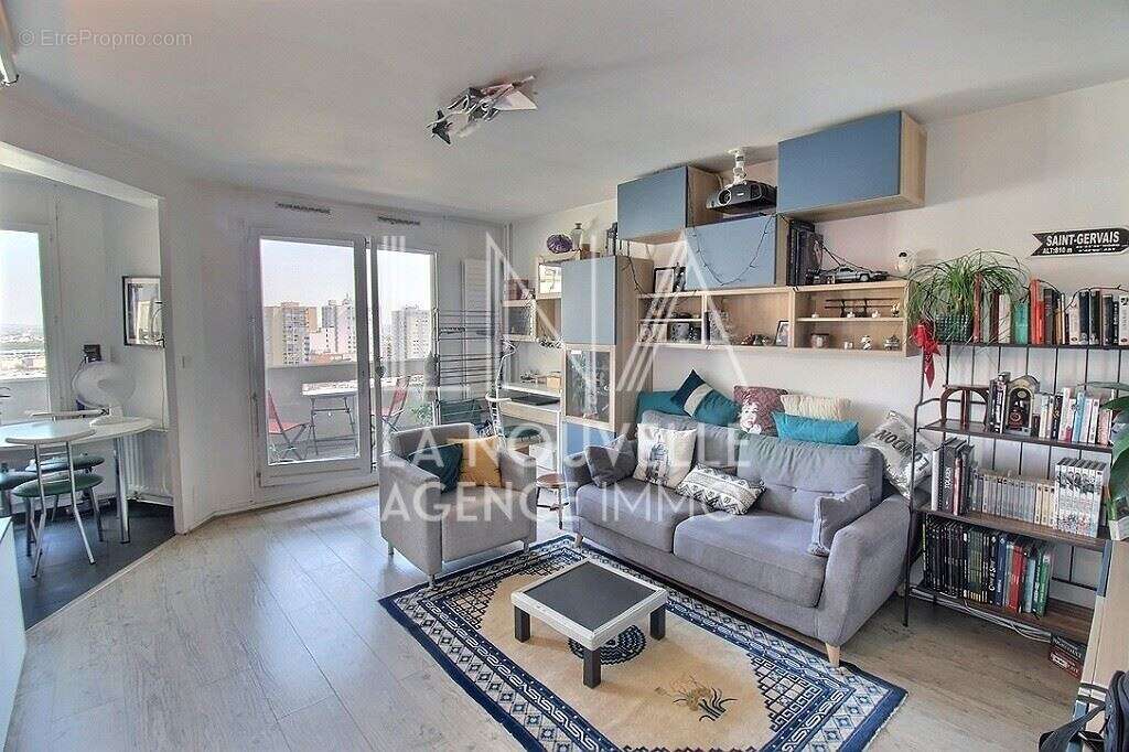 Appartement à LE PRE-SAINT-GERVAIS