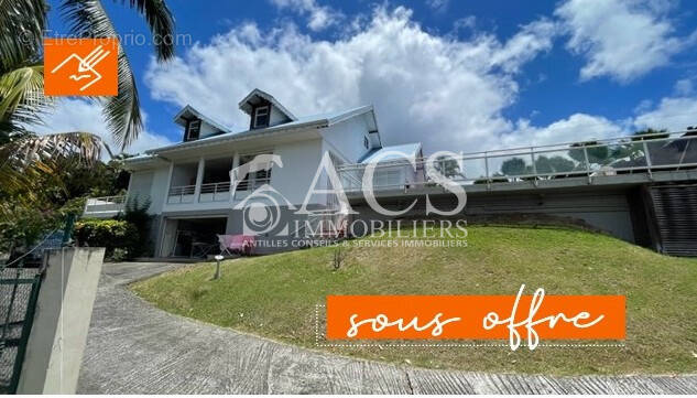 Maison à CASE-PILOTE