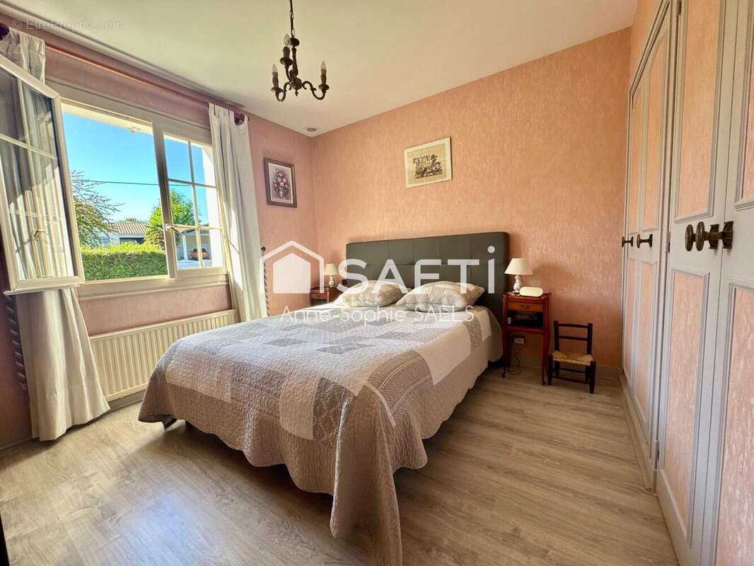 Photo 8 - Maison à BESSINES