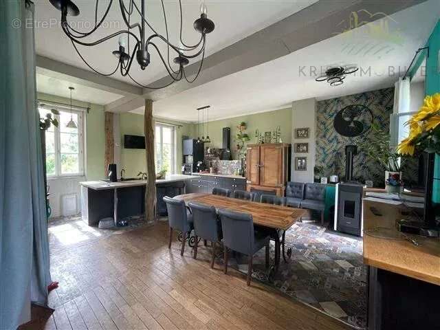 Maison à LIZY-SUR-OURCQ