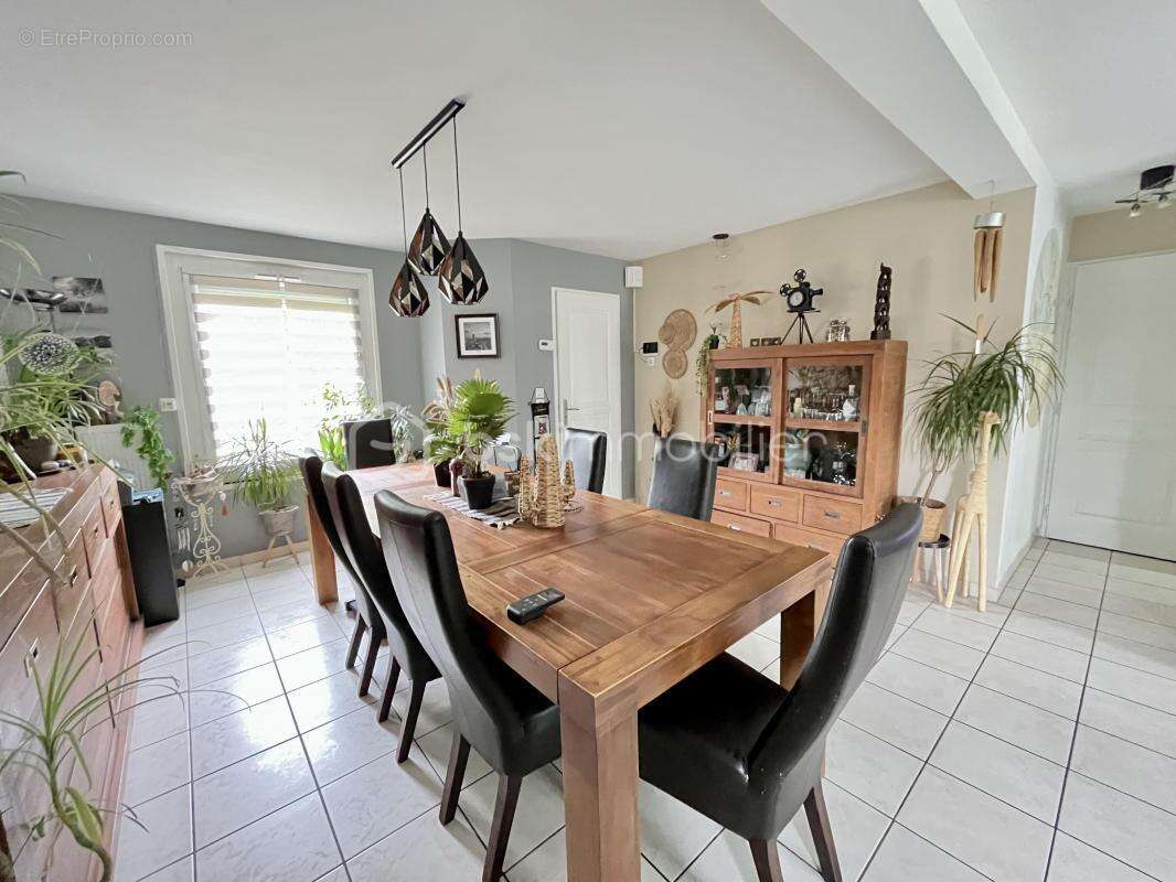 Maison à SEQUEDIN