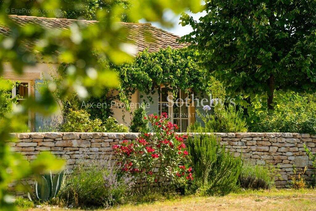 Maison à AIX-EN-PROVENCE