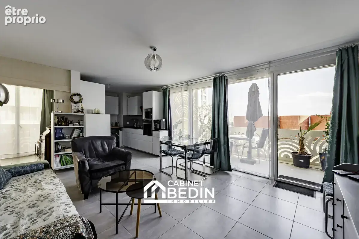 Appartement 4 pièces 80 m² à vendre à Bordeaux (33800) - photo 5