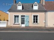 Maison à MEZIERES-EN-BRENNE