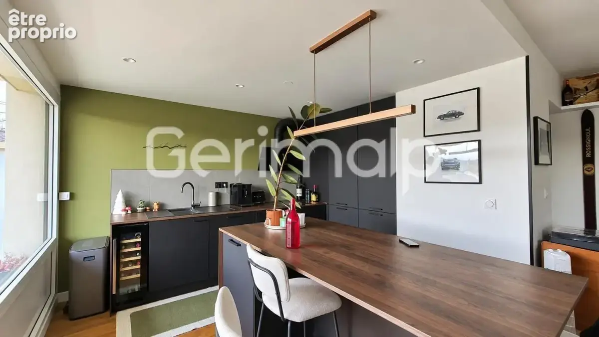 Vente - Appartement - 2 pièces + cuisine - 47,25 m² - 279 000 € - photo 2