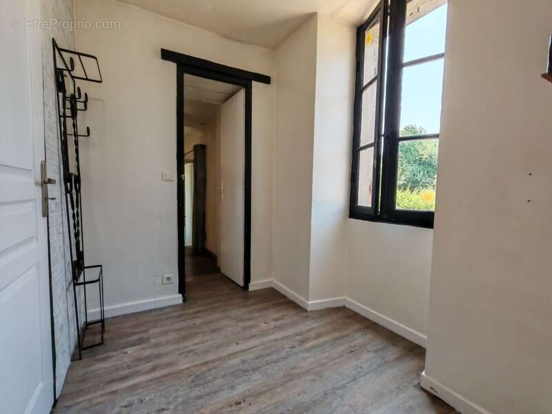 Maison à MOULIETS-ET-VILLEMARTIN