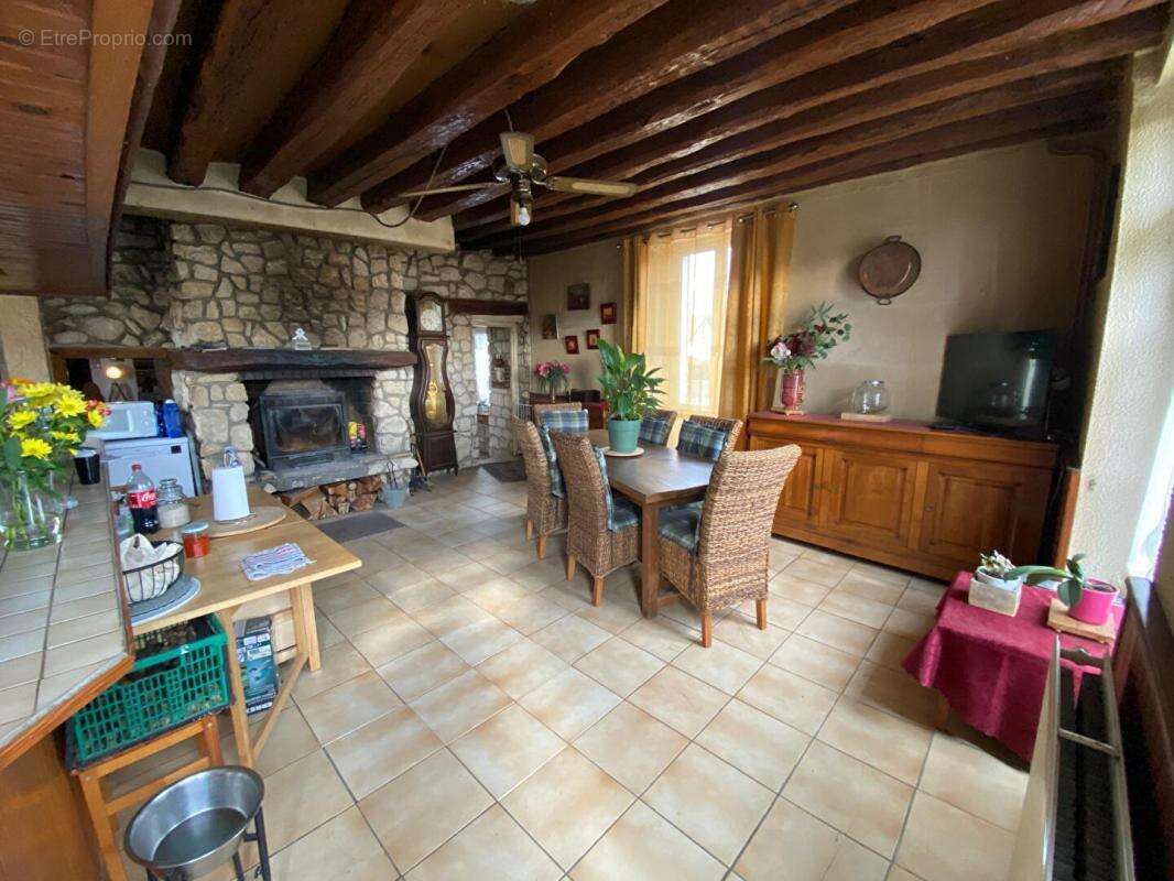 Maison à ORRY-LA-VILLE