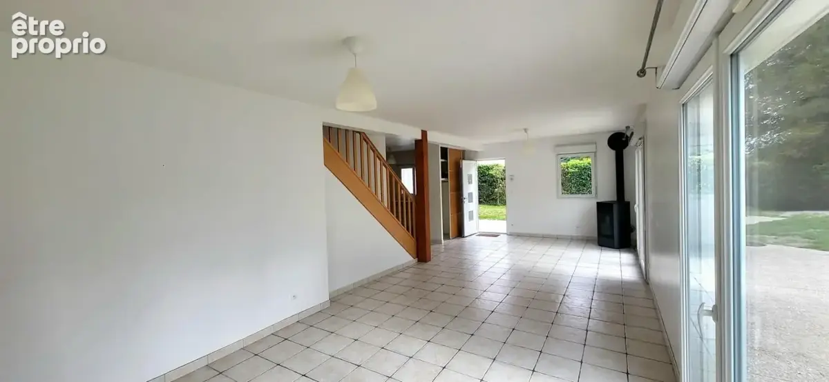 BOIS-GUILLAUME : MI 150 m² (2011) - Jardin 700 m² , 4 CH & 4 PK intérieurs - Belle opportunité ! - photo 4