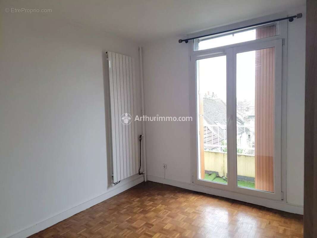 Appartement à SARCELLES