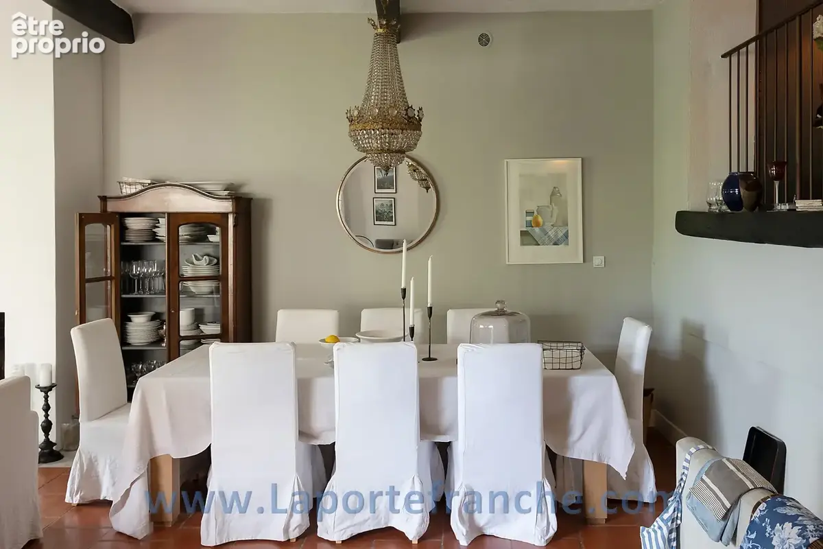 Maison de Maître   Haut-de-Cagnes   4 chambres, studio, terrasses et garage - photo 10