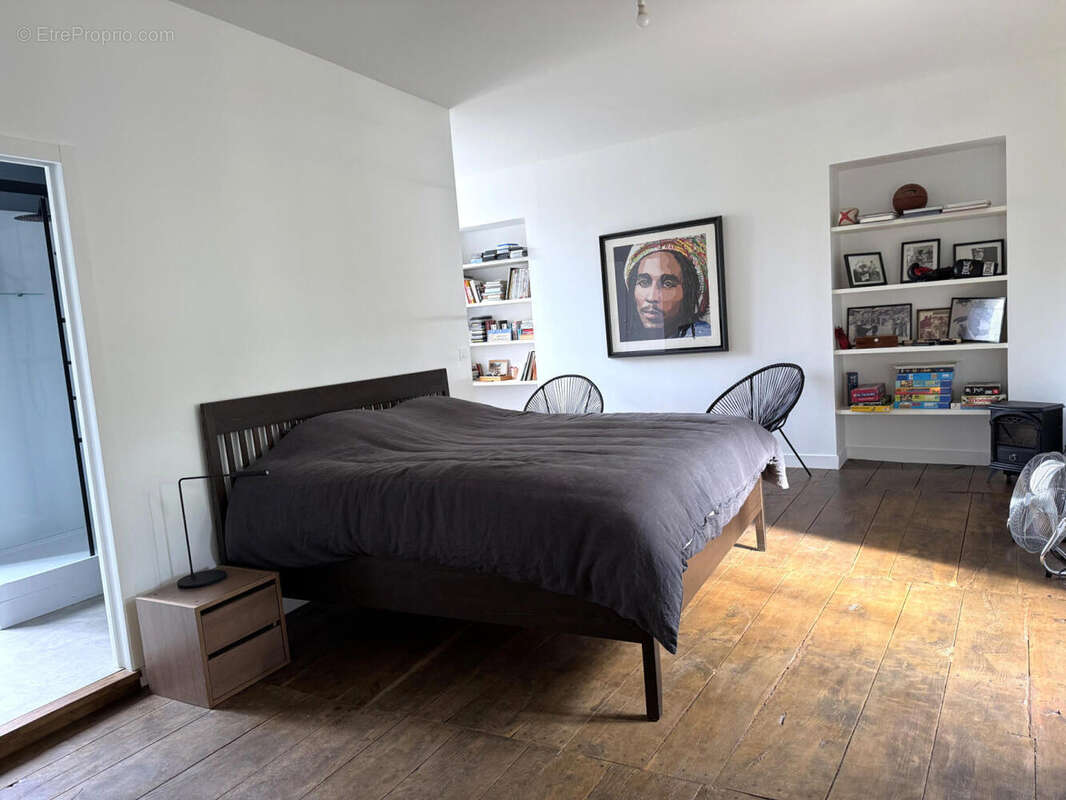 CHAMBRE - Maison à USSON-DU-POITOU