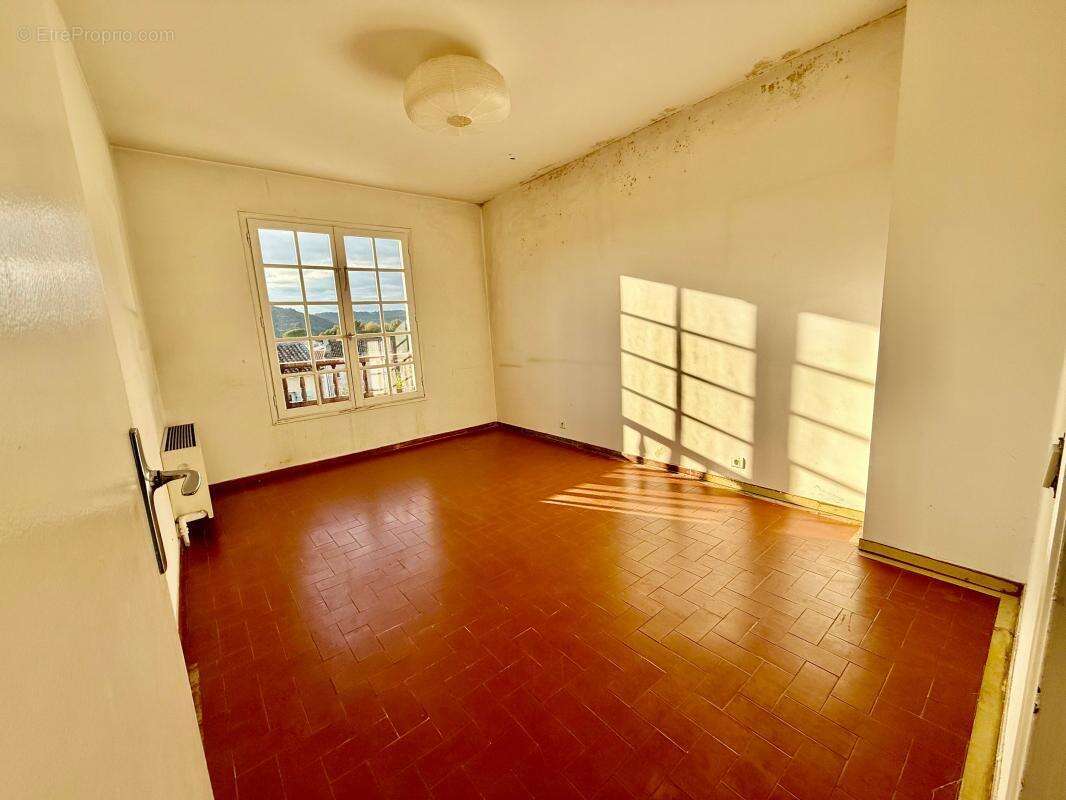 Maison à VILLENEUVE-LOUBET