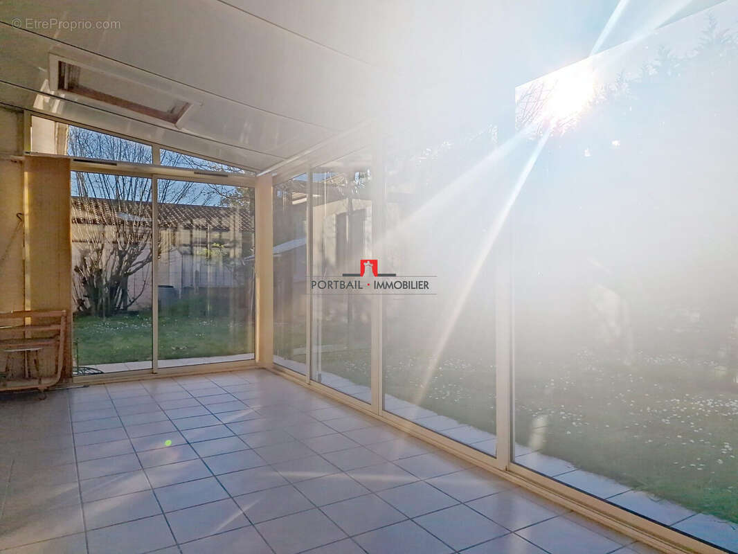 Maison à SAINT-ANDRE-DE-CUBZAC