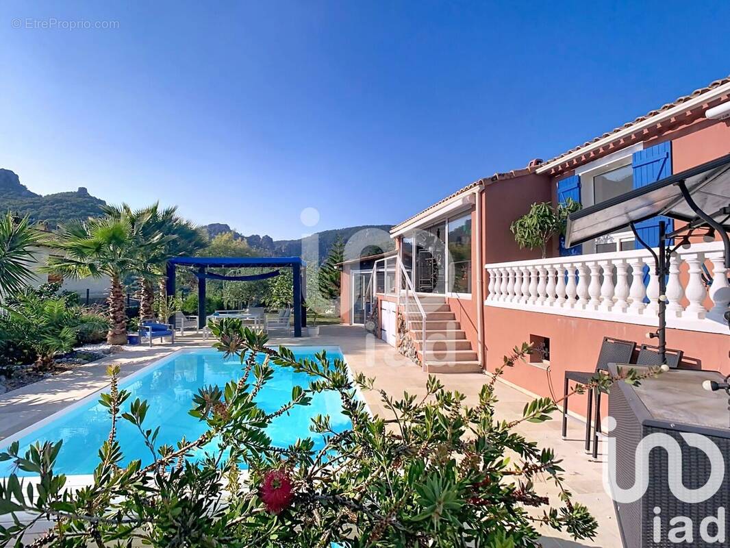 Photo 1 - Maison à MANDELIEU-LA-NAPOULE