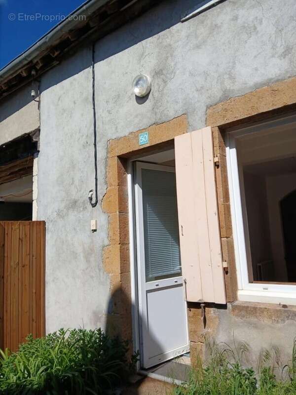Maison à SANCERGUES
