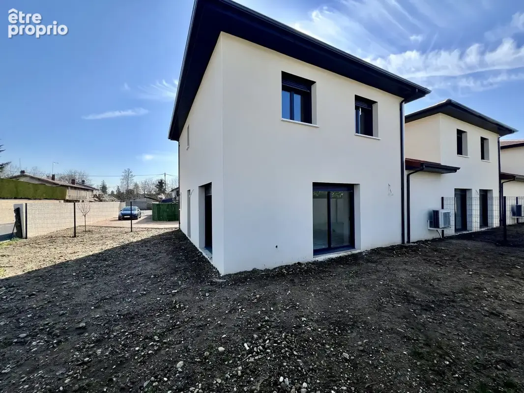 Maison 4 pièces 96 m² · à Pont-de-Chéruy · 96,3 m² · 329 000 €
