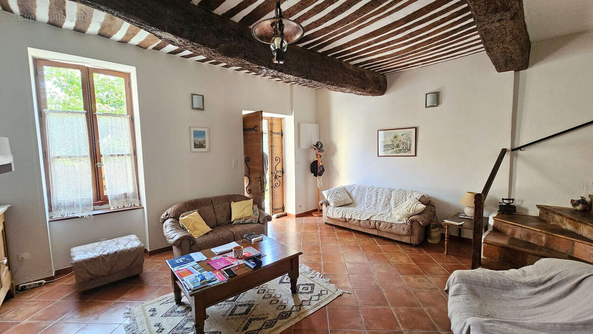 Maison 130 m² à Thezan-Les-Beziers  - photo 7