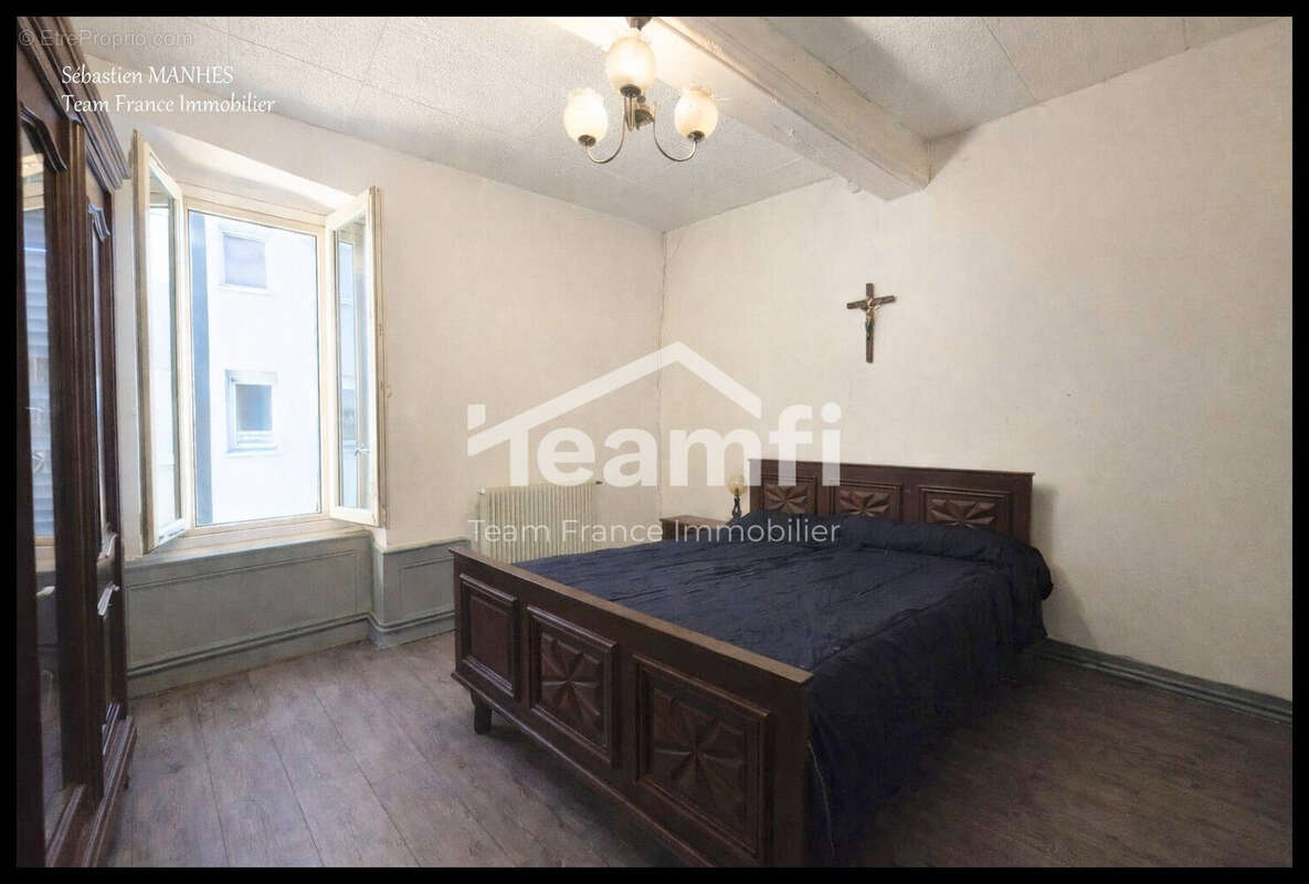 Appartement à THIERS