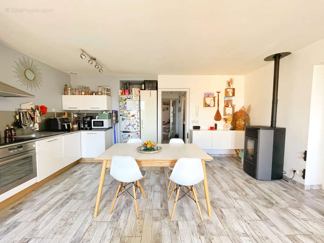 Appartement à SOLAIZE