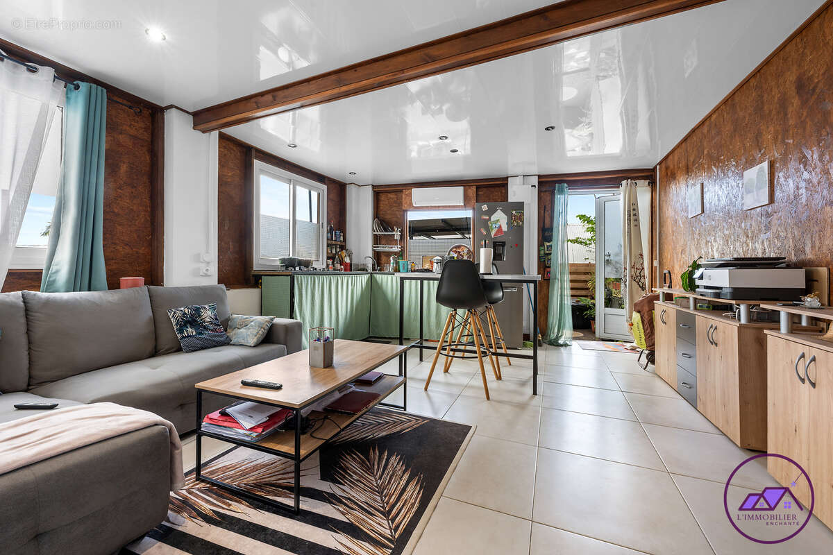 Maison à SAINT-DENIS