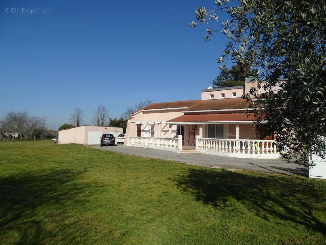 Maison à FONTENILLES