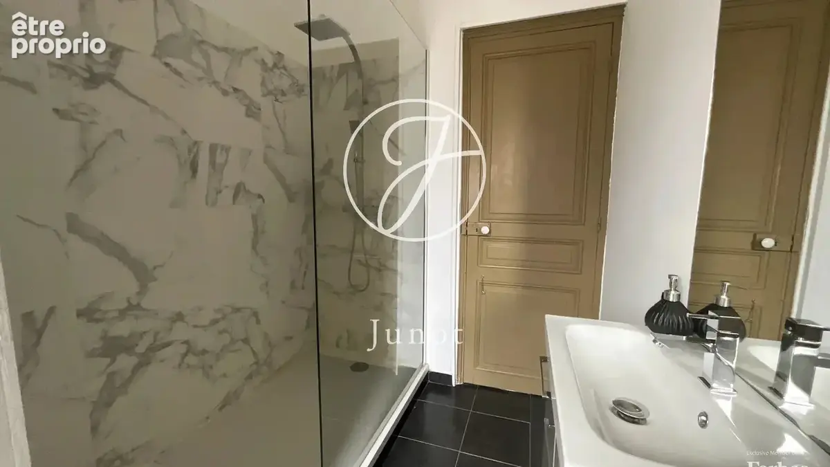 La Bassée - CENTRE - Maison - 9 pièces - 275m² - 4 chambres - Bureau - Jardin - Garage et parkings - photo 11