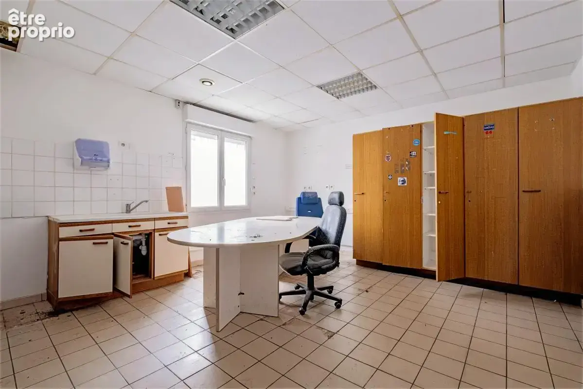 Immeuble - 577 m² - Royan (17) - photo 9