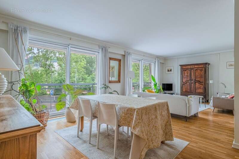Appartement à LYON-6E