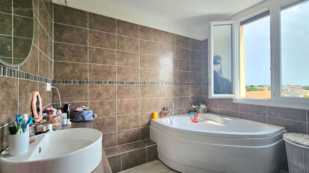 Appartement à FRONTIGNAN