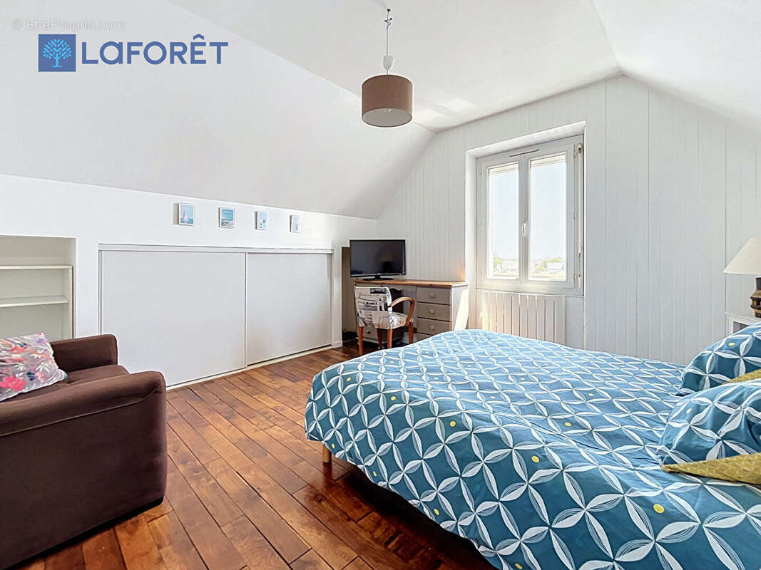 Immeuble Riantec commerce et duplex - photo 10