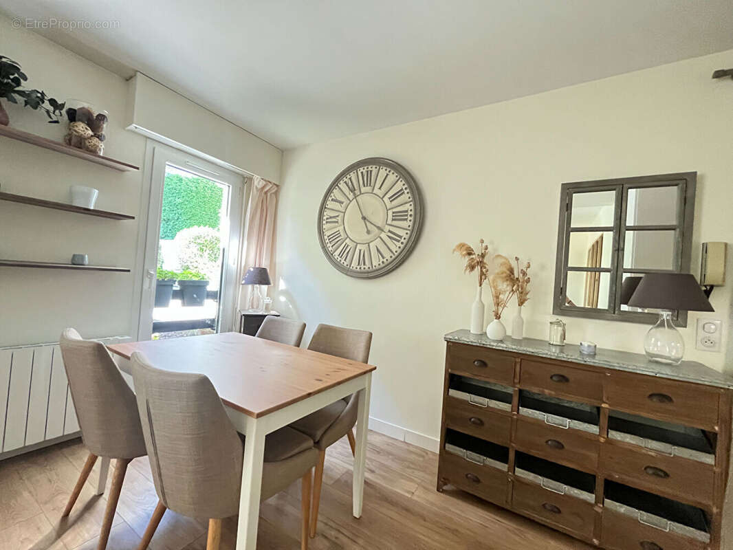 Appartement Suresnes / 2 pièces 35 m2 /  En parfait état et idéalement situé - photo 4