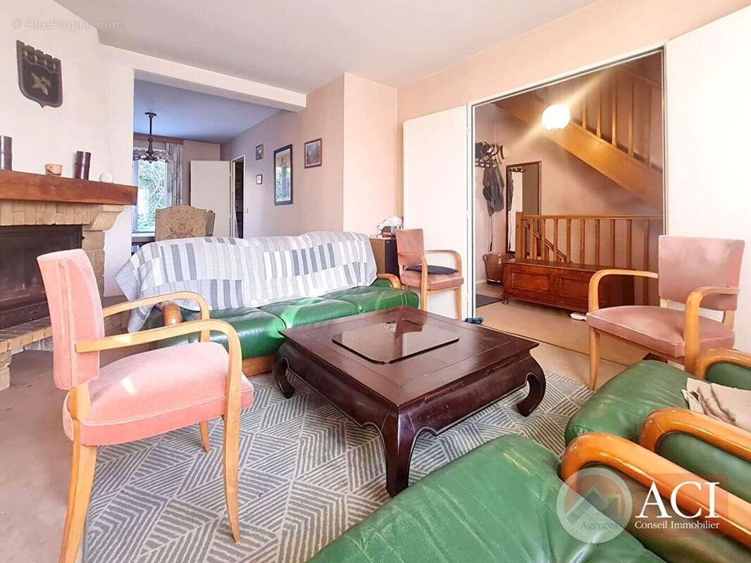 55054779b.jpg - Maison à SAINT-BRICE-SOUS-FORET