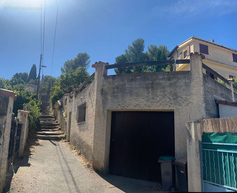 Maison à MARSEILLE-12E