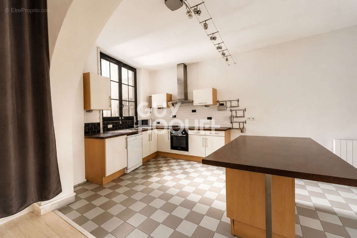 Clermont-Ferrand - Ballainvilliers- Appartement de 146.55 m2 - photo 5